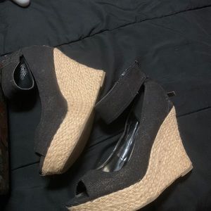 JLo Wedges